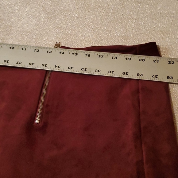 Mini skirt - Picture 7 of 7